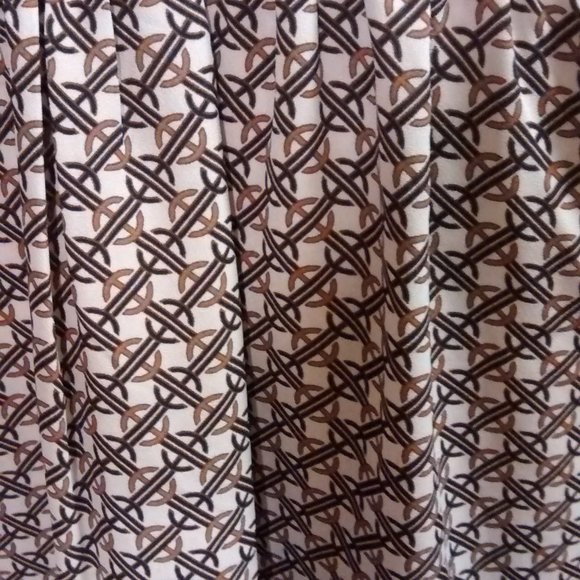 H&M Blouse, Size 4, Pre-Owned - Picture 3 of 3